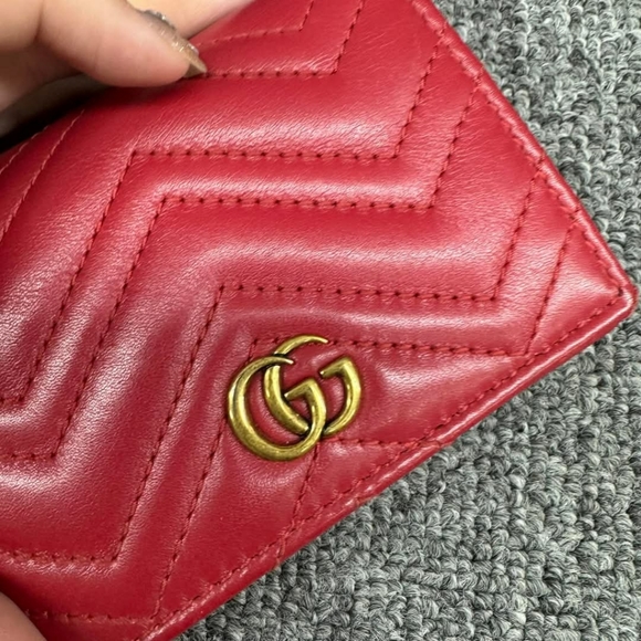 100% Authentic Gucci Leather Wallet 143-120524 - Picture 3 of 13